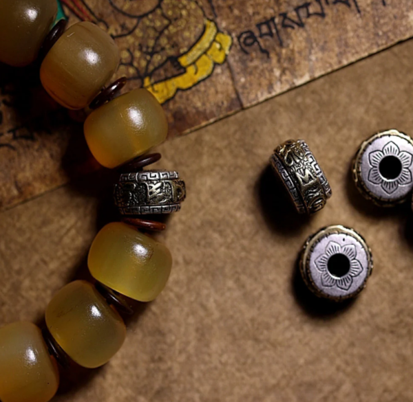 COURAGEOUS SPIRIT YAK HORN BRACELET BY KAILASH ENERGY